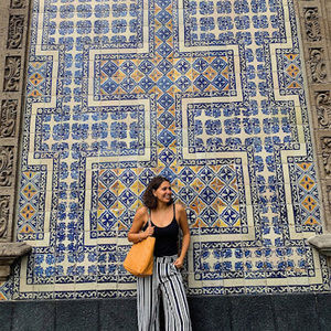 Meet your Posher, Nada